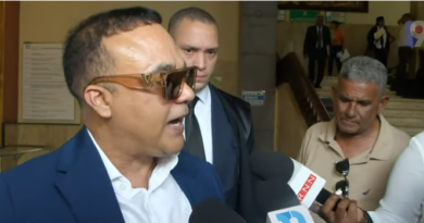 Zacarías Ferreira condenado a pagar 20 millones de pesos por violación de derechos de autor