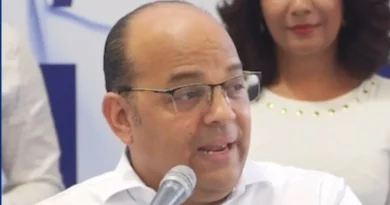 Ludwig Álvarez plantea reestructuración del PRM en Santo Domingo Este