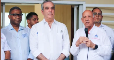 Luis Abinader e Isidro Torres, programa gobierno contigo