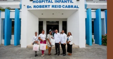 CTC lleva tablets y esperanza a niños del Hospital Infantil Robert Reid Cabral